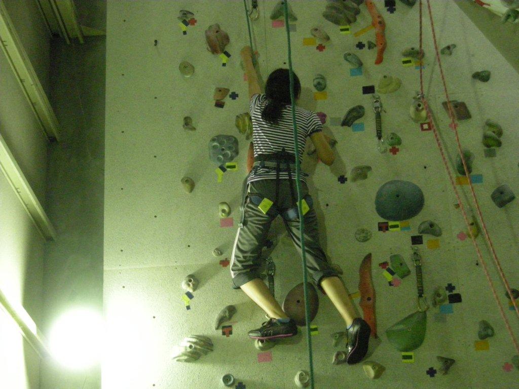 050.jpg