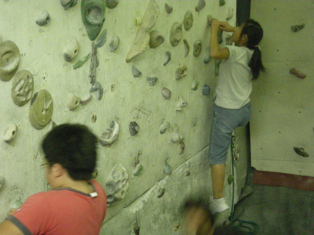 067.jpg
